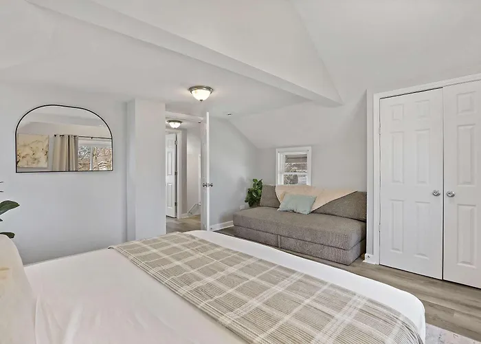 Modern 4bd 2ba Near Downtown Metra Highland Park